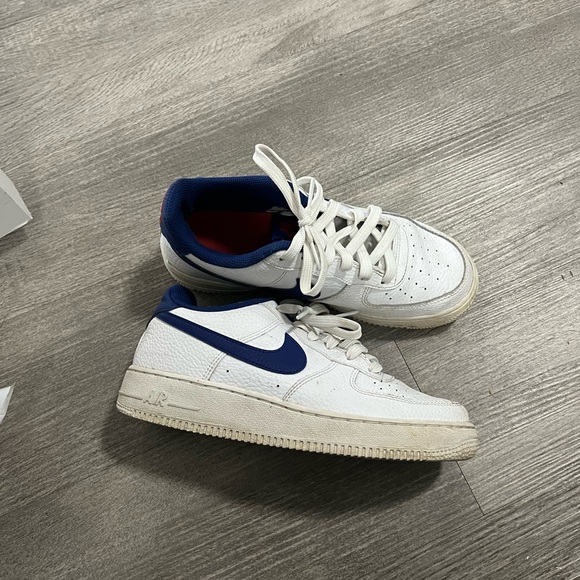 Forces - Picture 2 of 4